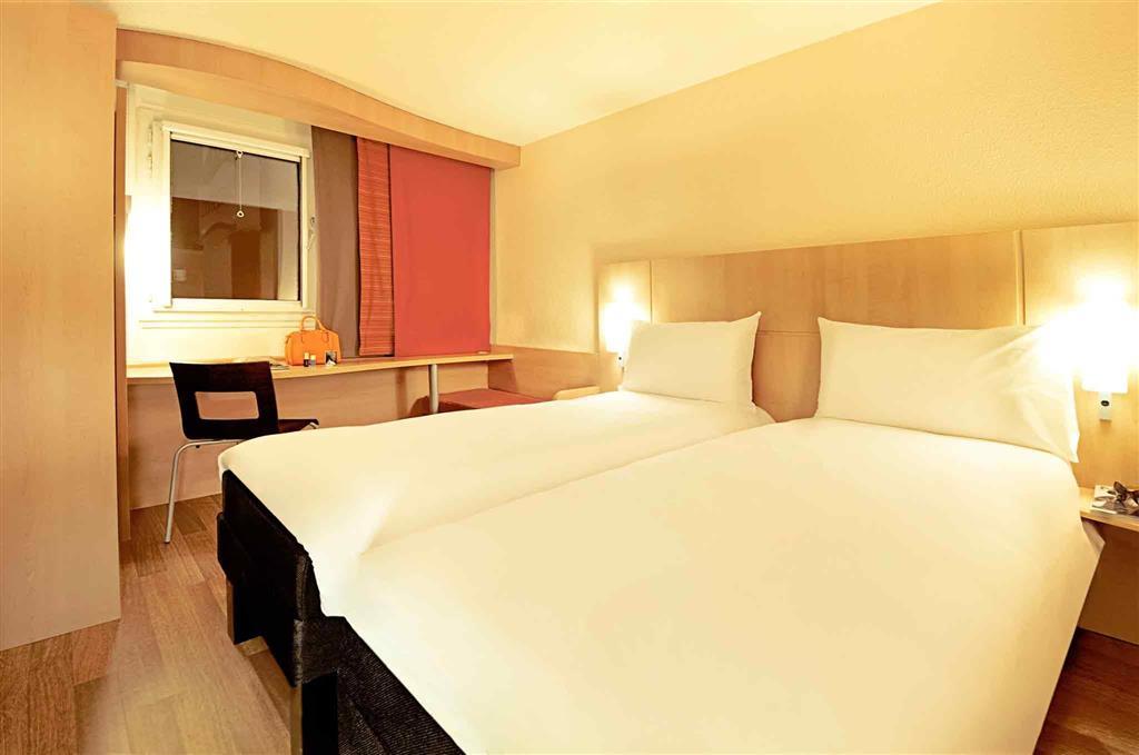 Ibis Southampton Hotel Exterior foto