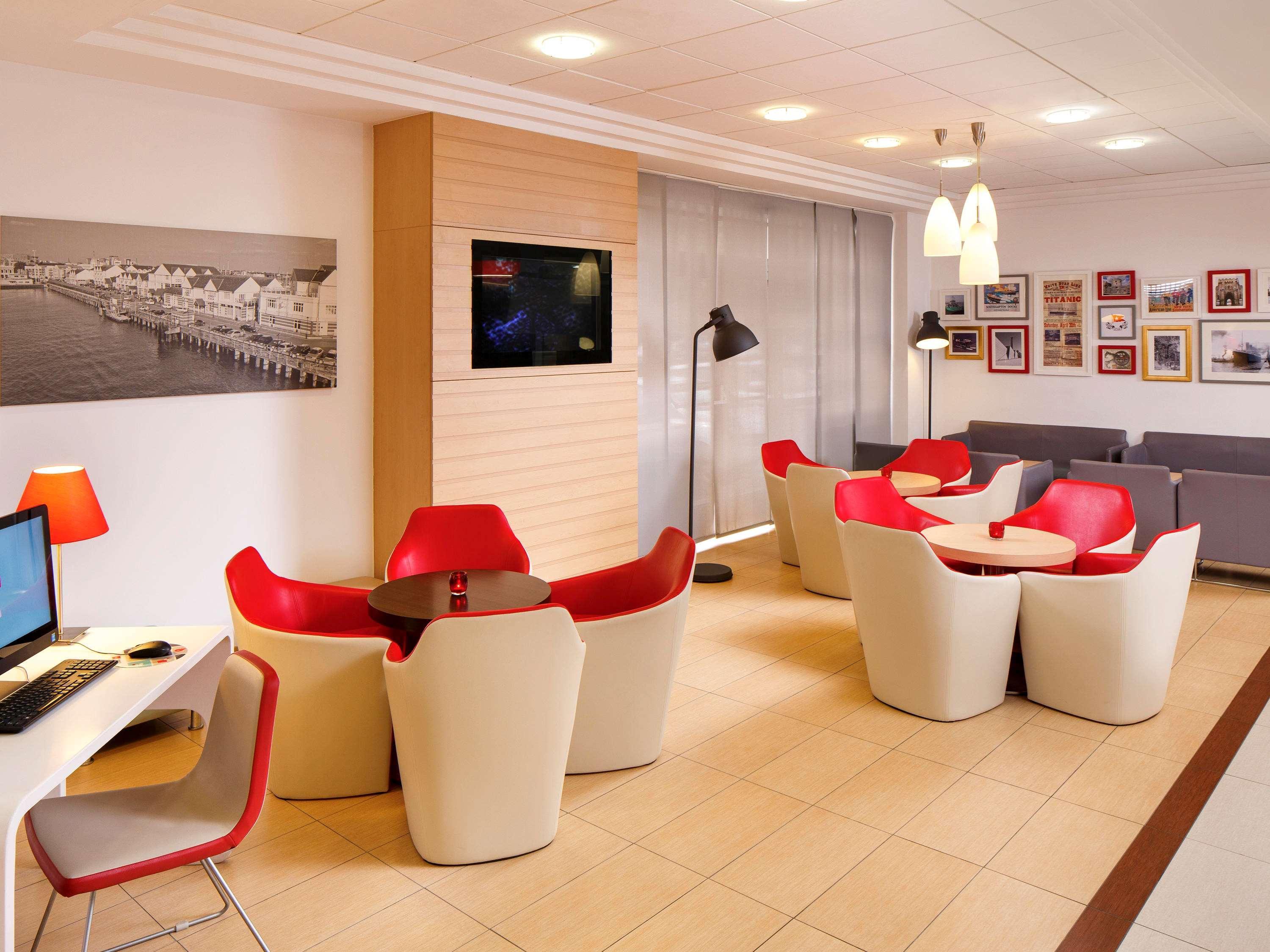 Ibis Southampton Hotel Exterior foto