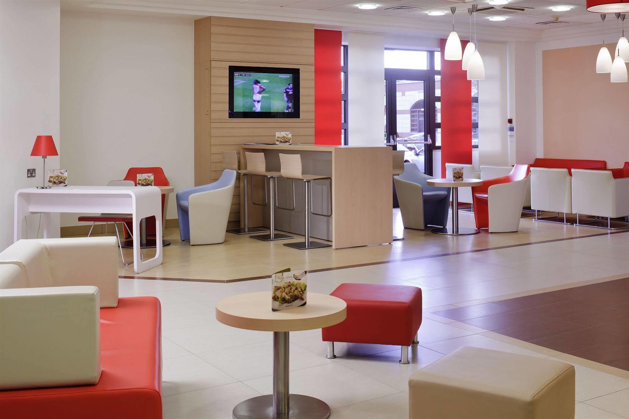 Ibis Southampton Hotel Exterior foto
